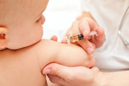 Phát hiện những dấu hiệu này cần đưa trẻ đến bệnh viện ngay phòng biến chứng viêm màng não