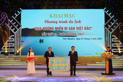 Trải nghiệm du lịch đặc sắc 'Qua những miền di sản Việt Bắc'