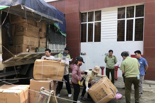 Lào Cai: Thu giữ hơn 12.000 đồ chơi trẻ em không rõ xuất xứ