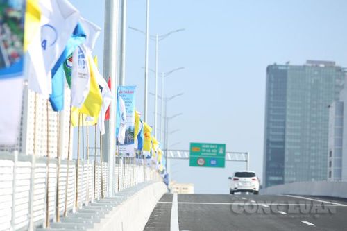 Cấm phương tiện lưu thông qua cầu cạn Mai Dịch - Nam Thăng Long
