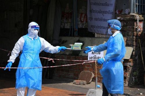 Campuchia kêu gọi người dân thông cảm khó khăn vì Covid-19, Thái Lan ghi nhận số ca tử vong theo ngày cao nhất