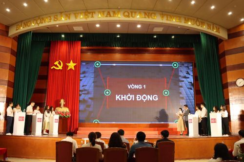 Trường Đại học Luật Hà Nội: Chung kết 'Sinh viên với môi trường – SE' năm 2021