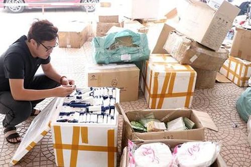 Triệu tập 100 đối tượng trong đường dây lừa đảo bán hàng online