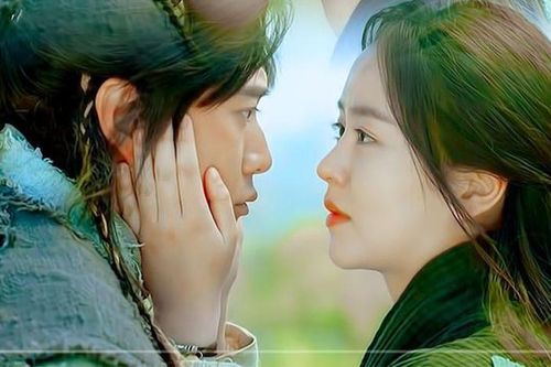 'Sông đón trăng lên': Kim So Hyun đã thống lĩnh tam quốc nhưng Na In Woo mất trí và Lee Ji Hoon hi sinh