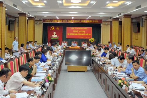 Khai mạc hội nghị Ban Chấp hành Đảng bộ tỉnh lần thứ 5 (khóa XVII)