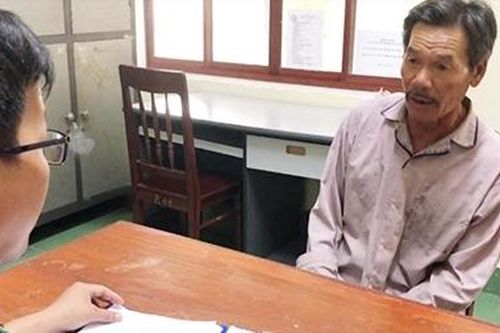 'Ma men' cả ghen đâm tử vong hàng xóm