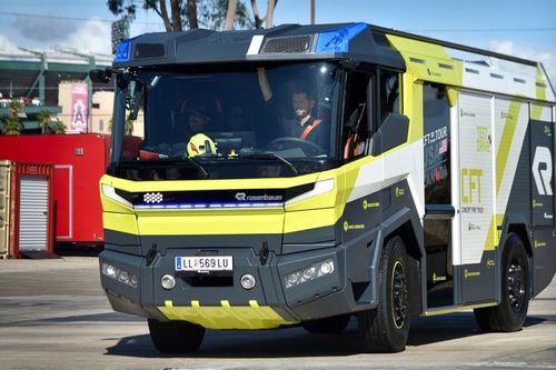 Xe cứu hỏa chạy điện đầu tiên trên thế giới