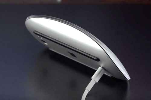 Apple vẫn giữ lại thiết kế tệ hại sau 6 năm