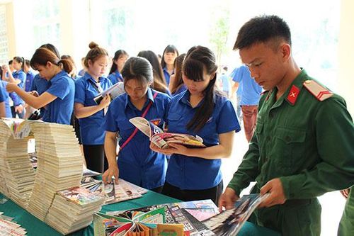Văn hóa đọc với thanh niên: Đọc sách để khởi đầu…