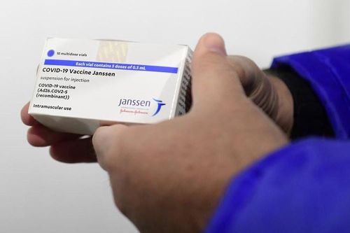 EU bắt đầu sử dụng vaccine ngừa Covid-19 của Johnson & Johnson