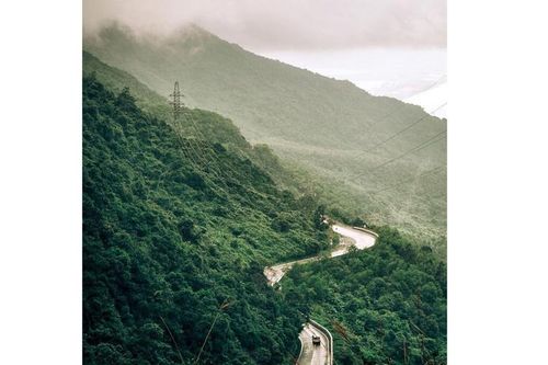 'Đường đèo trong mây' Hải Vân lọt top những cung đường đẹp nhất thế giới