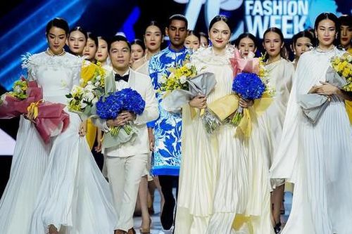 NTK Adrian Anh Tuấn sẽ mở màn Tuần lễ thời trang Quốc tế Việt Nam Xuân - Hè 2021