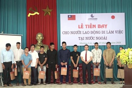 Hỗ trợ người lao động miền núi tìm kiếm việc làm, xóa đói giảm nghèo