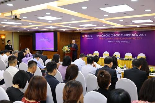 TPBank đặt mục tiêu 5.800 tỷ đồng lợi nhuận năm 2021, 'tự tin' dẫn đầu ngân hàng số