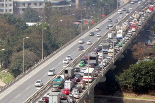Cấm xe đường Vành Đai 3 trên cao đoạn Mai Dịch-Cầu Thăng Long
