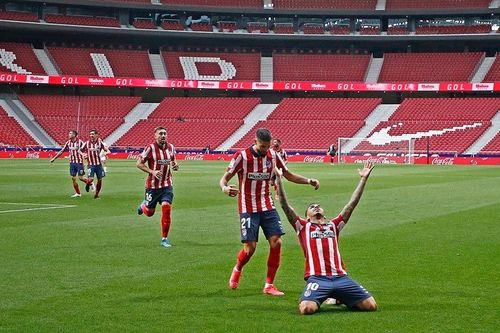 Atletico đòi lại ngôi đầu từ tay Real Madrid