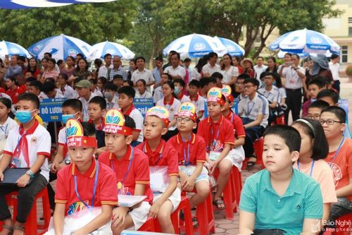 Gần 300 học sinh Nghệ An tham gia cuộc thi Toán tuổi thơ