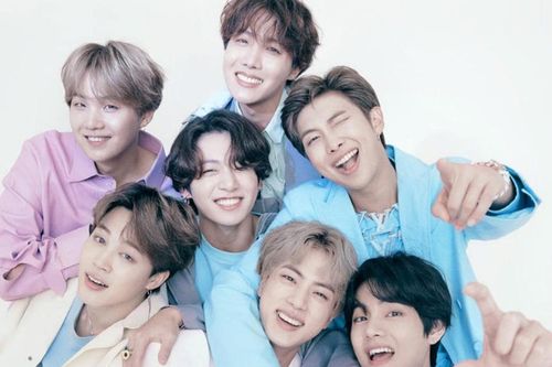 BTS chính thức trở thành đại sứ toàn cầu cho hãng Louis Vuitton, fan rần rần