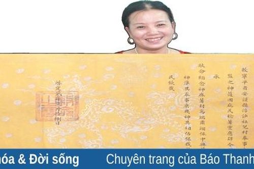 Tìm lại 'hồn làng': Cô giáo trường làng tặng trả sắc phong