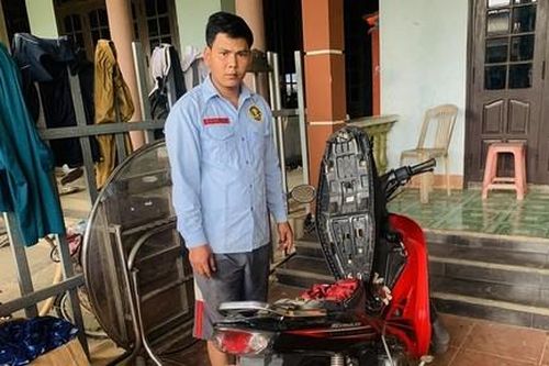 Bắt 'sugar daddy' tống tiền 'con gái nuôi' bằng clip nóng