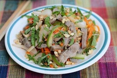 Món ngon mỗi ngày: Nộm mề gà chua cay