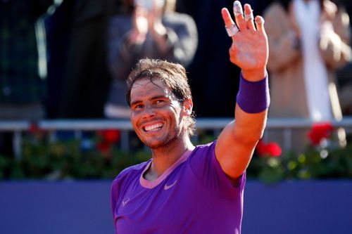 Nadal cán mốc 450 trận thắng trên sân đất nện