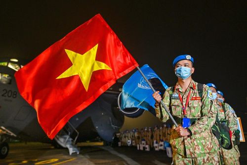 Đoàn quân 'mũ nồi xanh' về từ Nam Sudan