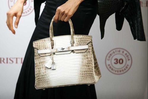 Doanh thu của Hermès vẫn tăng mạnh trong mùa dịch
