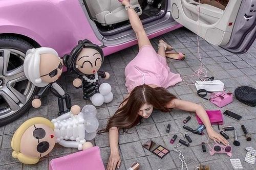 Bóc mẽ trào lưu khoe của trên mạng ở Trung Quốc