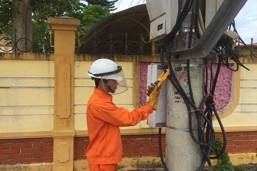 Quảng Bình phát hiện, xử lý 28 vụ lấy cắp điện liều lĩnh