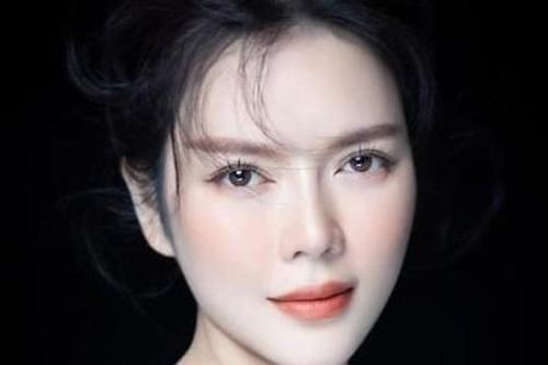 Không thể tin nổi đây là đại gia Lý Nhã Kỳ sang chảnh giàu có nổi tiếng V-biz