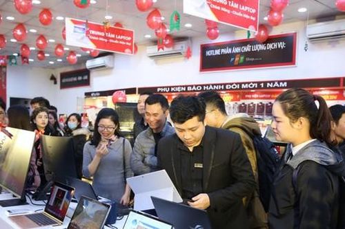 FPT Shop chiếm hơn 30% thị phần laptop trong Quý I/2021