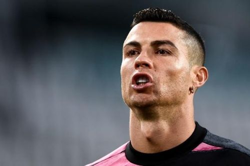 Siêu sao Ronaldo đưa ra chỉ thị về việc quay lại MU