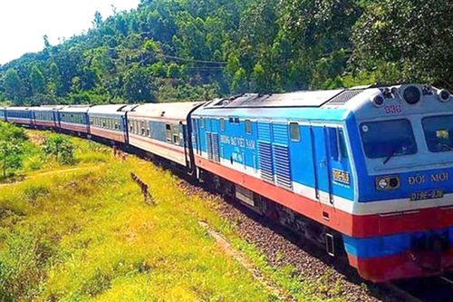 Vốn bảo trì đường sắt quốc gia nên giao cho ai?
