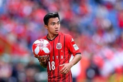 'Messi Thái' đi vào lịch sử bóng đá Đông Nam Á