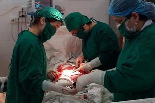 Cứu sản phụ chửa ngoài tử cung qua cơn nguy kịch