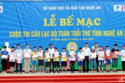 Trao 19 giải Nhất tại cuộc thi Câu lạc bộ toán tuổi thơ tỉnh Nghệ An năm 2021