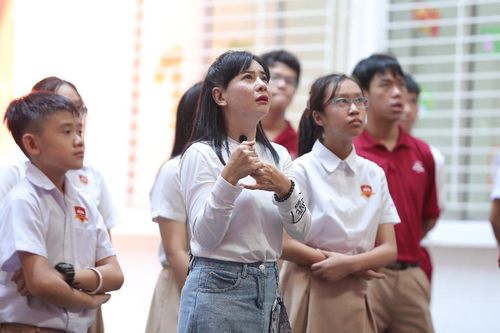 Cát Phượng tiết lộ lý do tạm gác công việc, kể về quá khứ từng chạy show đến mức bỏ bê con trai