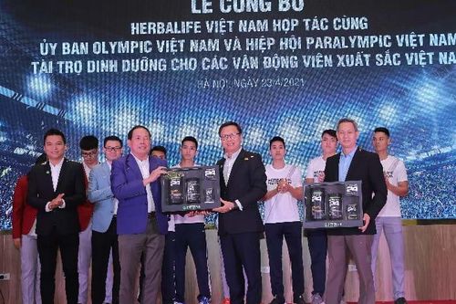 Herbalife Việt Nam hỗ trợ dinh dưỡng cho 150 vận động viên xuất sắc 2021