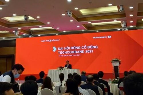 Techcombank đặt mục tiêu lãi lớn trong năm 2021, bầu em trai ông Hồ Hùng Anh vào HĐQT