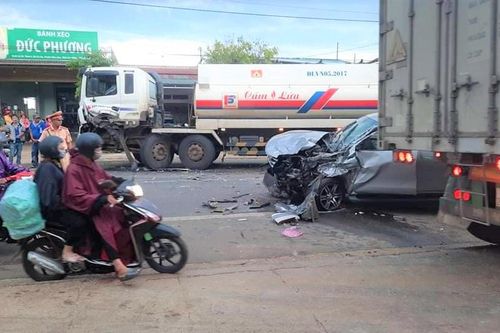 Tai nạn liên hoàn khiến Quốc lộ 20 ách tắc nghiêm trọng