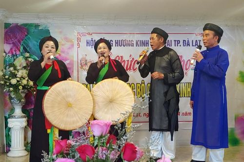 Ra mắt CLB Dân ca quan họ Kinh Bắc
