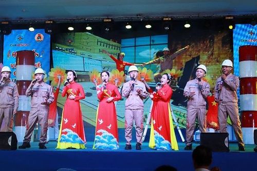 Nhiều cung bậc cảm xúc tại Hội diễn văn nghệ EVNGENCO 3 năm 2021