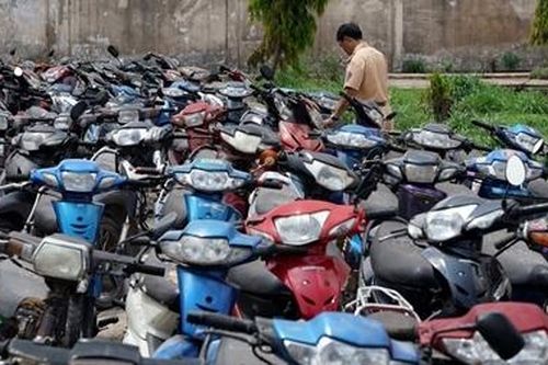 Tìm chủ sở hữu, người điều khiển phương tiện vi phạm giao thông