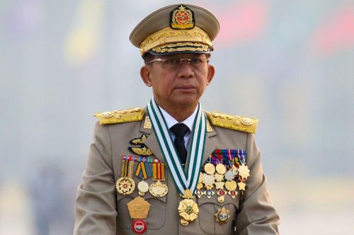 Thống tướng Min Aung Hlaing đến Jakarta dự hội nghị cấp cao ASEAN