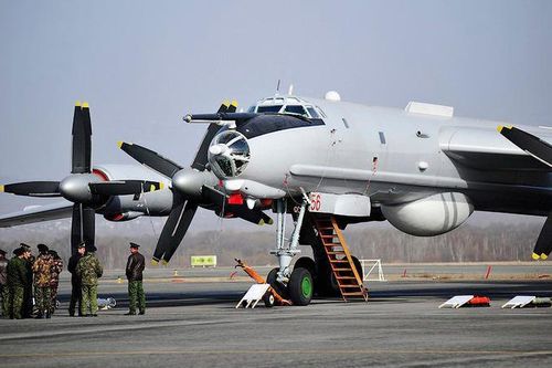 'Gấu trắng khổng lồ' Tu-142 Nga có gì khiến Mỹ và NATO luôn dè chừng?