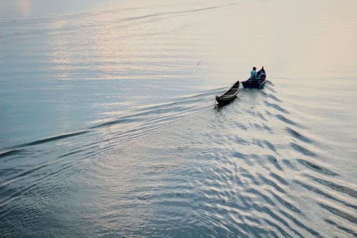 Phú Yên không chỉ có 'hoa vàng trên cỏ xanh'
