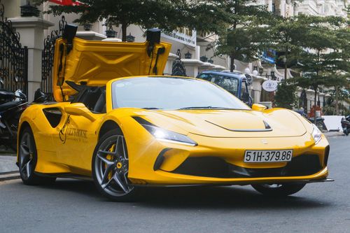 Ferrari F8 Spider đầu tiên Việt Nam hầm hố với gói độ Novitec