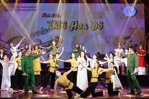Tái hiện lịch sử hào hùng của đất nước trong chương trình 'Tình khúc thời hoa đỏ'