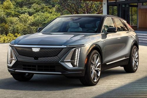 Vén màn Cadillac Lyriq từ 1,38 tỷ đồng - SUV hạng sang 'vừa túi'